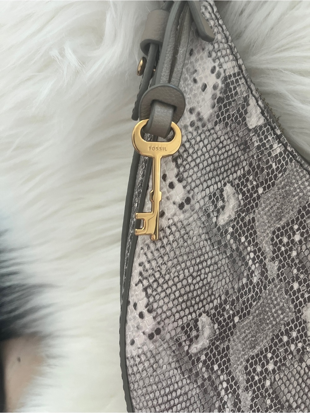 Fossil Snake-Printed Cow Leather Crescent Shoulder Bag Sz 11x7x3 - Picture 4 of 13